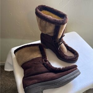 Rare Vintage Snowland Faux Fur Tan Brown Boots 7